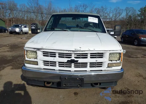 1995 Chevrolet Gmt-400 K1500 z USA, uszkodzony, nr VIN 1GCEK19K5SE264962